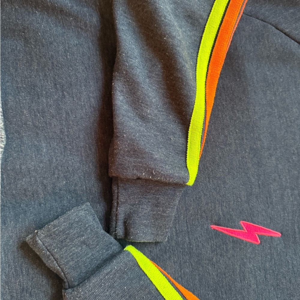 Aviator Nation Women’s Charcoal Sweatshirt with Neon Stripes 5 stripe crop xs - Picture 2 of 4